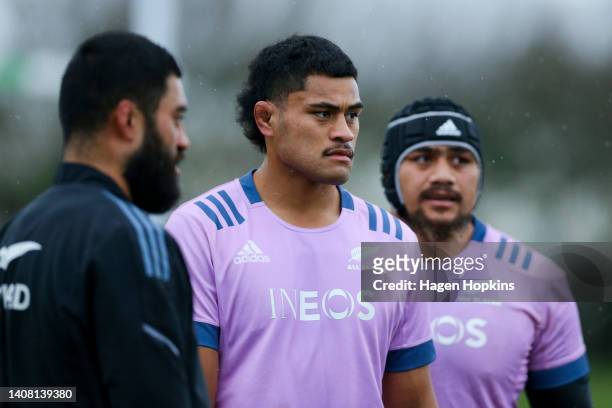 Tupou Vaa’i looks on during a New Zealand All Blacks training session at Hutt Recreation Ground on July 12, 2022 in Lower Hutt, New Zealand.