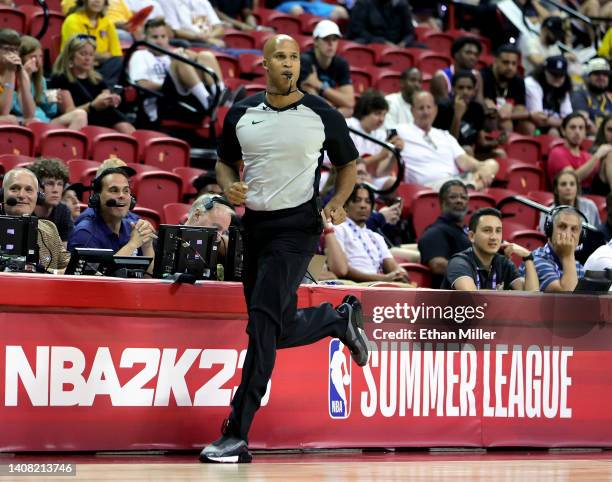 Sports analyst and former NBA player Richard Jefferson officiates the second quarter of a game between the New York Knicks and the Portland Trail...