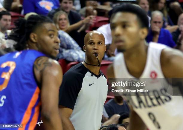 Sports analyst and former NBA player Richard Jefferson officiates the second quarter of a game between the New York Knicks and the Portland Trail...