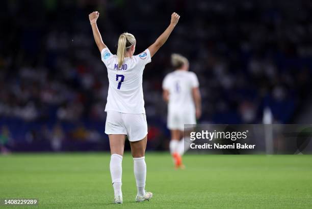 Beth Mead of England celebrates the full time whistle during the UEFA Women's Euro England 2022 group A match between England and Norway at Brighton...