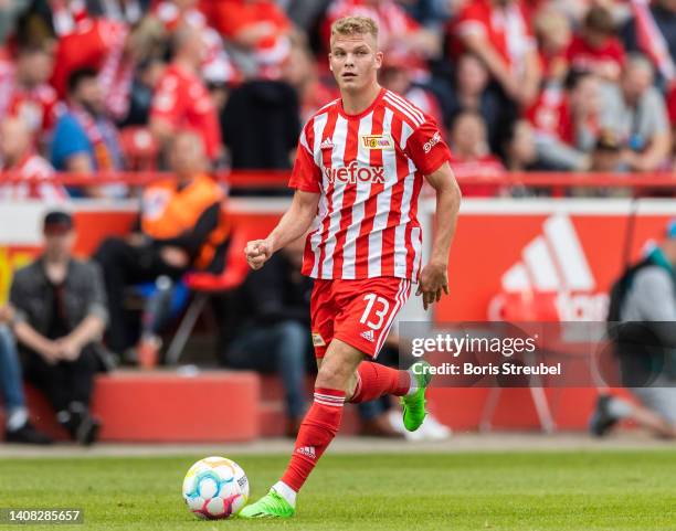 Andras Schaefer of 1.FC Union Berlin runs with the ball during the pre-season friendly match between 1. FC Union Berlin and Boehemians Dublin at...