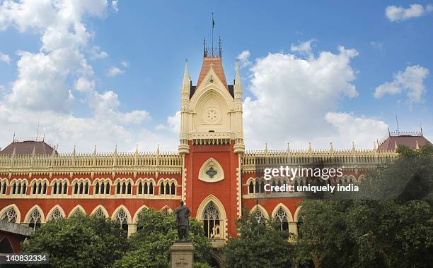 facade of a high court building, calcutta high court, kolkata, west bengal, india - kolkata - fotografias e filmes do acervo