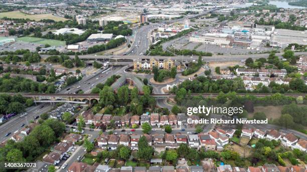 brent cross flyover - brent cross stock pictures, royalty-free photos & images