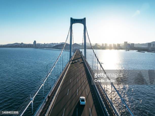 modern bridge and sea - fast car bildbanksfoton och bilder