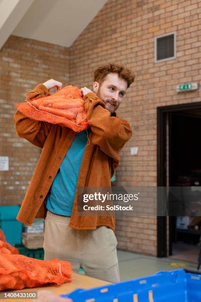 ready for the soup kitchen - selfless stockfoto's en -beelden