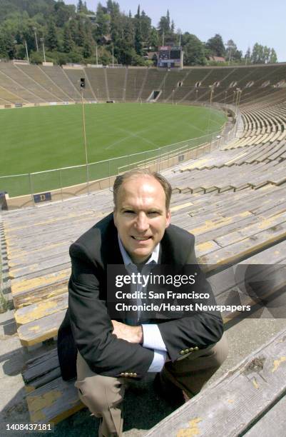 67 David Romer Stock Photos, High-Res Pictures, and Images - Getty Images