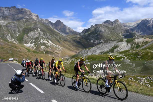 Nairo Alexander Quintana Rojas of Colombia and Team Arkéa - Samsic, Geraint Thomas of The United Kingdom and Team INEOS Grenadiers, Tadej Pogacar of...