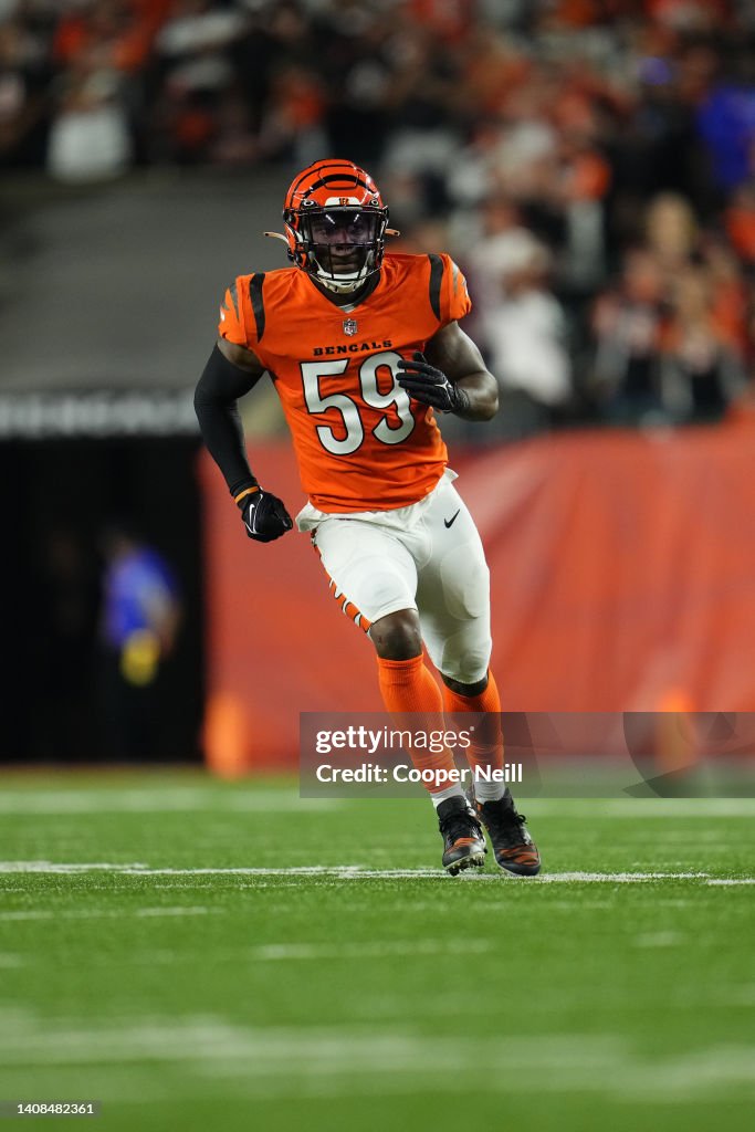 Akeem Davis-Gaither of the Cincinnati Bengals runs down field against  News Photo - Getty Images