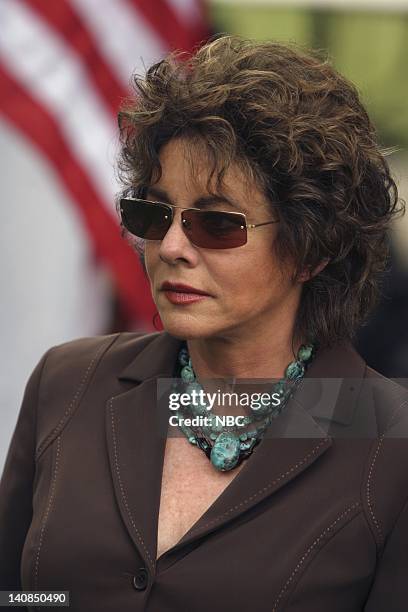 Thurmont" Episode 1 -- Aired 10/20/04 -- Pictured: Stockard Channing as Abbey Bartlet -- Photo by: Eric Liebowitz