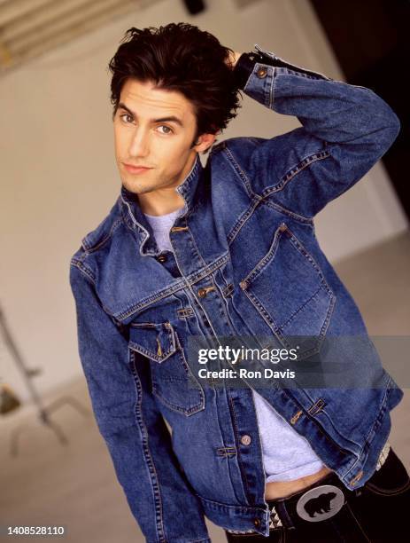 American actor Milo Ventimiglia, poses for a studio portrait in 2002 in Los Angeles, California.