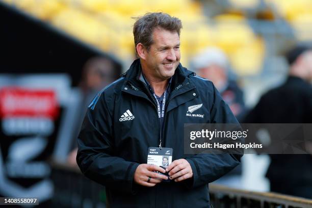 Of NZR Mark Robinson looks on during a New Zealand All Blacks training session at Sky Stadium on July 14, 2022 in Wellington, New Zealand.