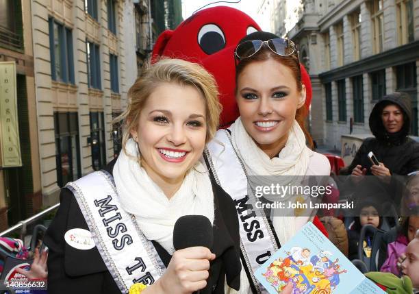 Miss Teen USA Danielle Doty and Miss USA Alyssa Campanella attend the World Read Aloud Day celebration at Books of Wonder on March 7, 2012 in New...