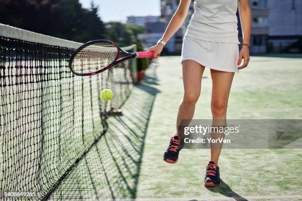 Hand Picking Racket 2,379 Hand Racket Stock Photos, High-Res Pictures, and Images - Getty ...
