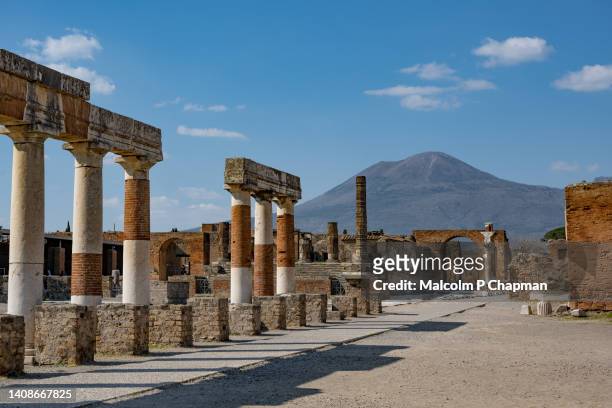 mount vesuvius view from pompei ruins, naples, italy - pompei stock pictures, royalty-free photos & images