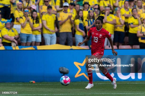 Eseosa Aigbogun of Switzerland dribbles down the wing during a UEFA Women's Euro group stage game between Switzerland and Sweden at Bramall Lane on...