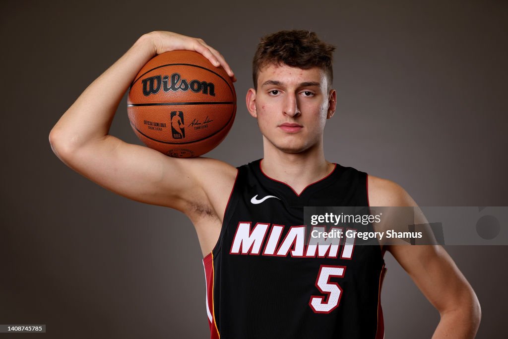 2022 NBA Rookie Portraits
