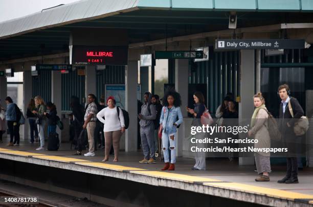 285 West Oakland Bart Station Stock Photos High Res Pictures And 285 West Oakland Bart Station Stock Photos High Res Pictures And