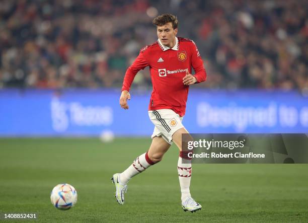 Victor Lindelof of Manchester United runs with the ball during the Pre-Season friendly match between Melbourne Victory and Manchester United at...