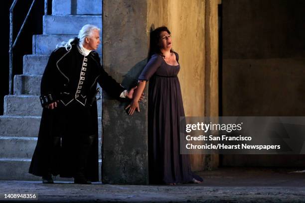 Dmitri Hvorostovsky and Stephanie Blythe perform in Il Trovatore on Tuesday, September 8, 2009. SF Opera opens its 2009 fall season with Verdi's "Il...