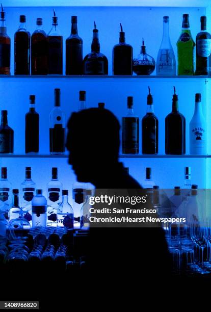 Jpg The bar at the new Circolo Restaurant in the Mission District of San Francisco, Ca., shown here on Thursday, April 22, 2004. Photo taken on...