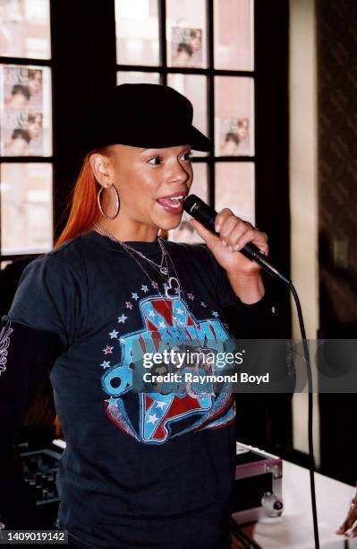 Faith Rapper Faith Evans Photos Photos and Premium High Res Pictures - Getty Images
