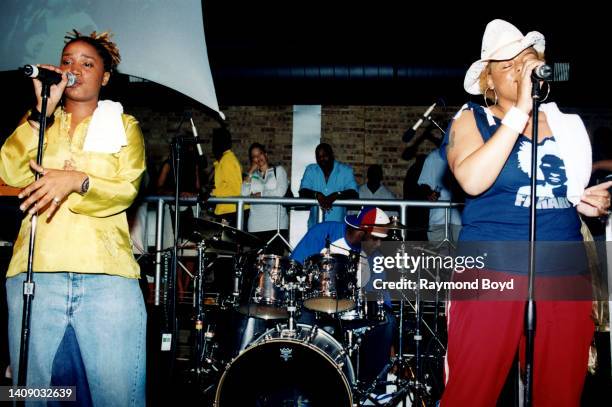 Floerty Singer Floetry Photos and Premium High Res Pictures - Getty Images