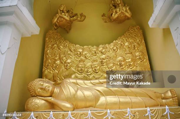 Sleeping Buddha Photos and Premium High Res Pictures - Getty Images Sleeping Buddha Photos and Premium High Res Pictures - Getty Images