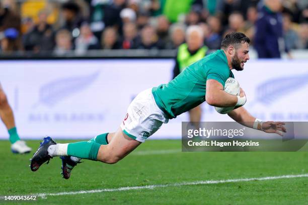 Robbie Henshaw of Ireland scores a try during the International Test match between the New Zealand All Blacks and Ireland at Sky Stadium on July 16,...