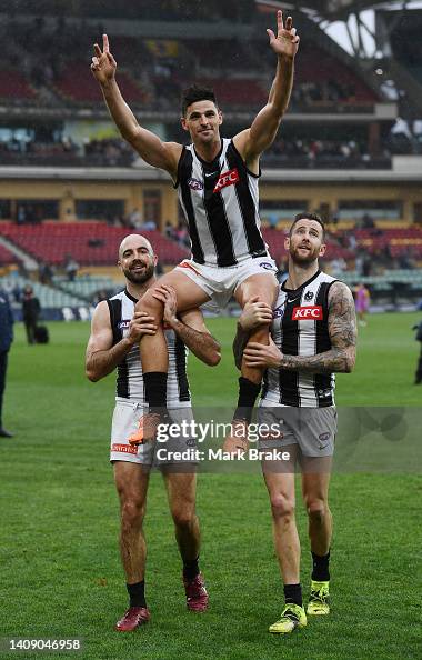 AFL Rd 18 - Adelaide v Collingwood AFL Rd 18 - Adelaide v Collingwood