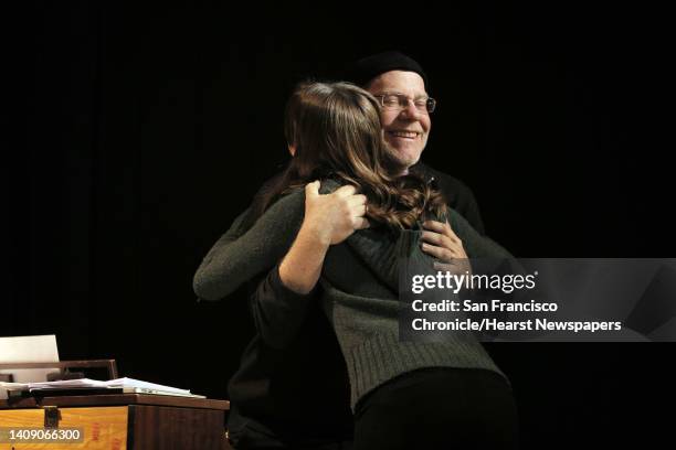 Hug Jim Teacher Hug Student Photos and Premium High Res Pictures - Getty Images