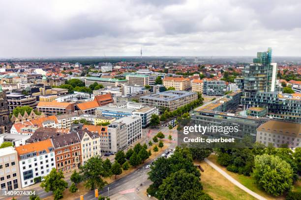 horizonte de la ciudad de hannover - hannover fotografías e imágenes de stock