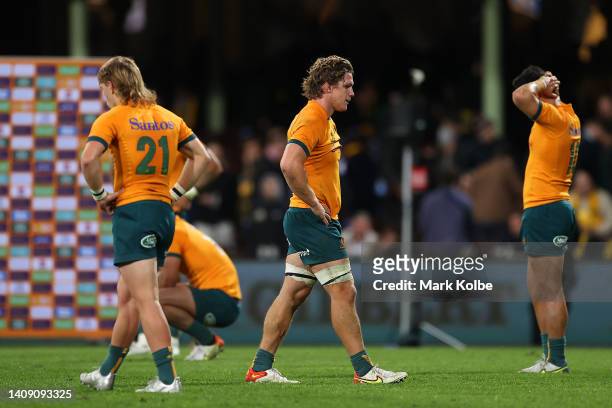 Wallabies look dejected during game three of the International Test match series between the Australia Wallabies and England at the Sydney Cricket...