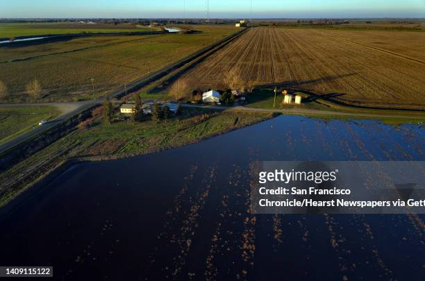 Flooded farm fields provide temporary habitat for migratory water fowl on Staten Island in the Sacramento-San Joaquin Delta near Walnut Grove,...