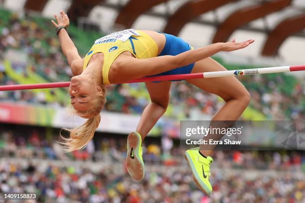 Yevchenko 362 Yuliya Levchenko High Jumper Stock Photos, High-Res Pictures, and ...
