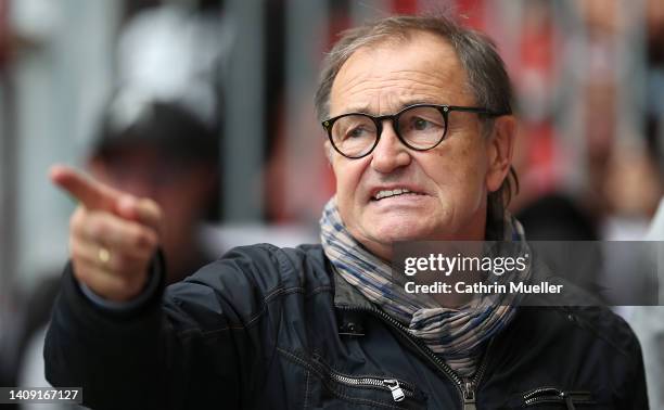 Edwald Linen Ewald Lienen Soccer Photos and Premium High Res Pictures - Getty Images