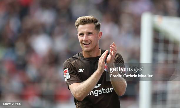 Johannes Eggestein of FC St. Pauli reacts during the Second Bundesliga match between FC St. Pauli and 1. FC Nürnberg at Millerntor Stadium on July...