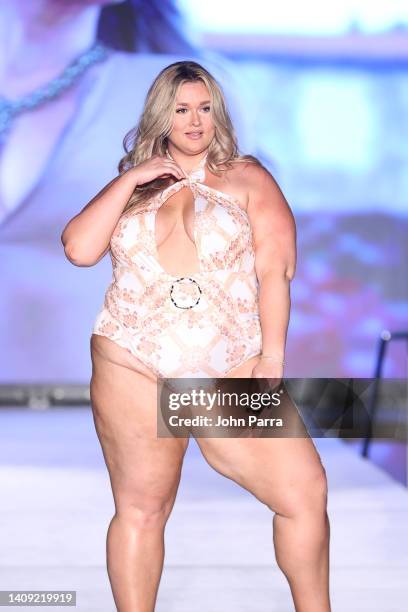 Hunter McGrady walks the runway for Sports Illustrated Swimsuit Runway Show During Paraiso Miami Beach on July 16, 2022 in Miami Beach, Florida....