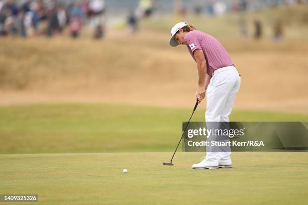 Cameron Smith of Australia putts for a birdie on the 12th hole during Day Four of The 150th Open at St Andrews Old Course on July 17, 2022 in St...