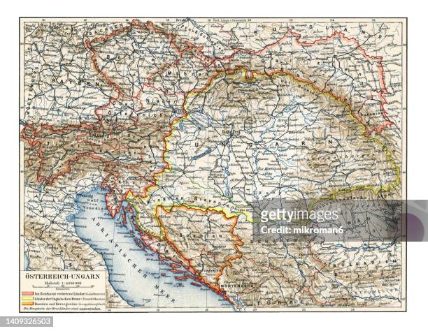 old chromolithograph map of in austro-hungary - traditionally austrian 個照片及圖片檔