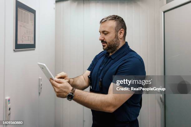 everything needs to run perfectly - heating engineer stock pictures, royalty-free photos & images