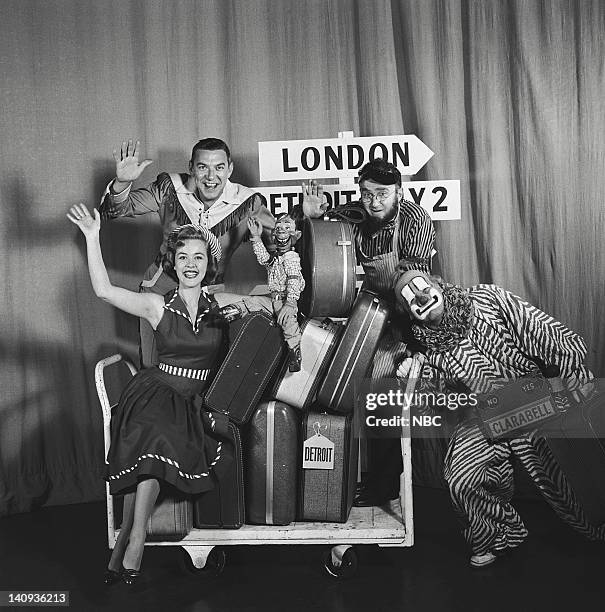 Pictured: Marti Barris as Peppi Mint, Bob Smith as Buffalo Bob Smith, Howdy Doody, unknown cast member, Lew Anderson as Clarabell the Clown -- Photo...