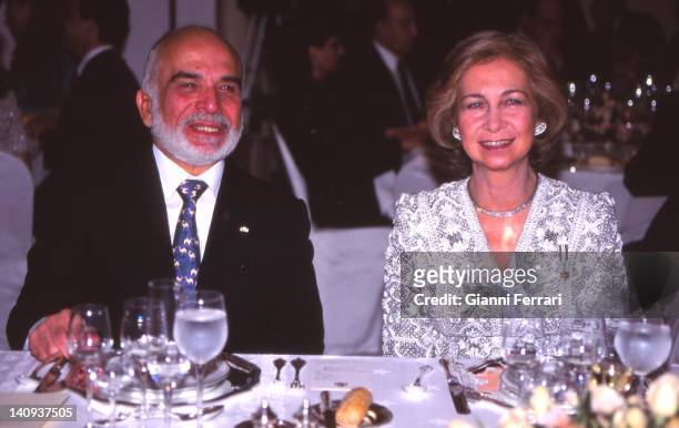 The Jordanian King Hussein and the Spanish Queen Sofia at a gala dinner in the official visit of the Spanish Kings Amman, Jordan.