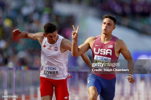 Devon Allen Buff 1,241 Devon Allen Photos & High Res Pictures - Getty Images