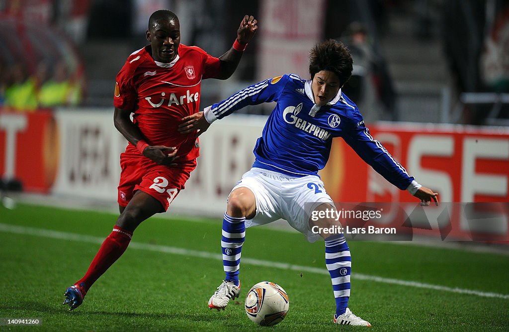 FC Twente v FC Schalke 04 - UEFA Europa League Round of 16