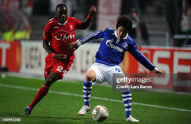FC Twente v FC Schalke 04 - UEFA Europa League Round of 16, ニュース写真