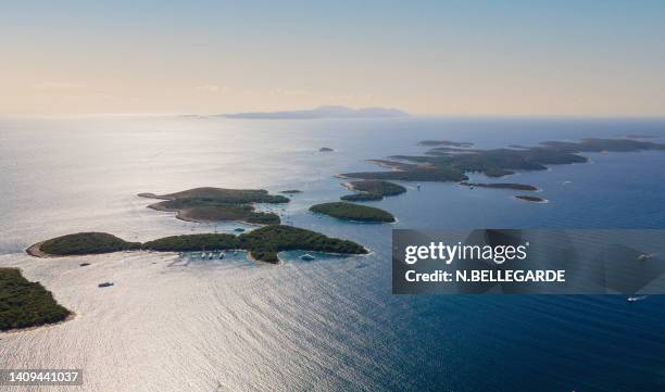 aerial shot of the pakleni islands - hvar 個照片及圖片檔