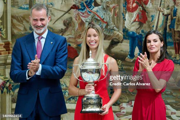 Maribel Nadal from Rafa Nadal Academy receive the Joaquim Blume Trophy from King Felipe VI of Spain and Queen Letizia of Spain during the National...