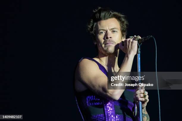 Harry Styles performs on the Main Stage at War Memorial Park on May 29, 2022 in Coventry, England.