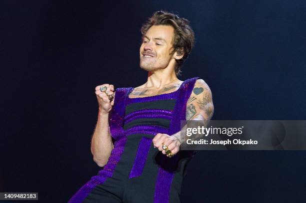 Harry Styles performs on the Main Stage at War Memorial Park on May 29, 2022 in Coventry, England.