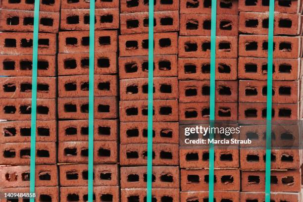 Bordered Stack Bricks Brick Stacking Patterns A Guide To Brick Bonding Patterns